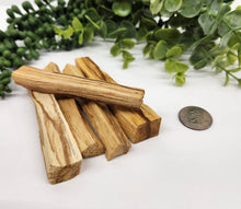 Load image into Gallery viewer, Palo Santo Sticks 0.5 kg(1.1 lbs), 3-4" Long