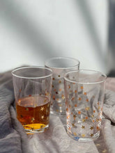Load image into Gallery viewer, Set of 6 Tea Glasses Gold Little Stars