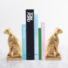 Load image into Gallery viewer, Leopard Bookend Set