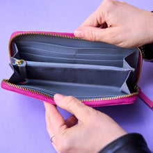 Load image into Gallery viewer, Joy | Single Zip Wallet
