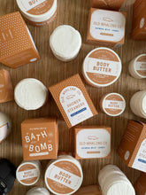 Load image into Gallery viewer, Oatmeal Milk &amp; Honey Body Butter (8oz)
