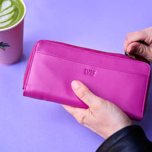 Load image into Gallery viewer, Joy | Single Zip Wallet
